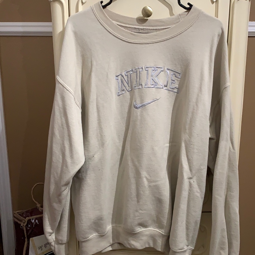 Trendy Embroidered NIKE Sweater